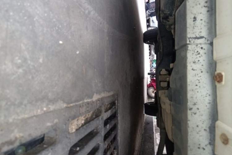 Used Haval H2s 2018 Blue Label 1.5T Dual-Clutch ZhiShang Model Chassis Front