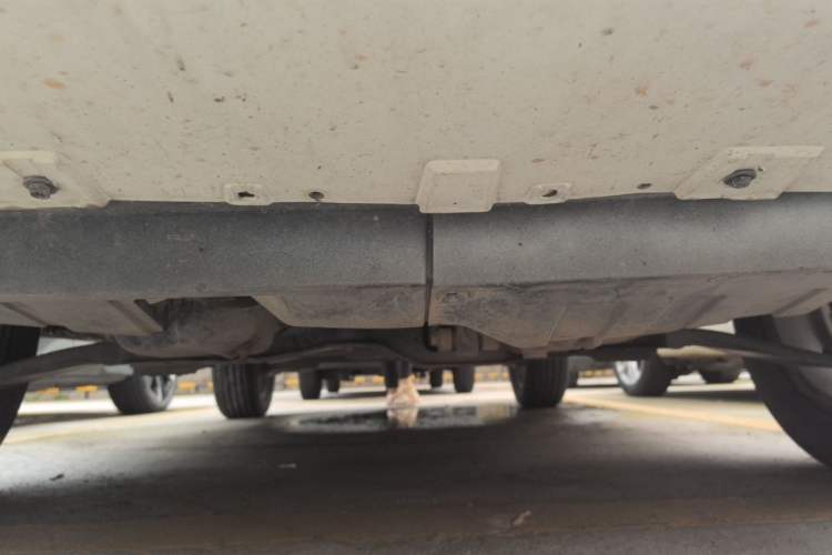 Used Haval H2s 2018 Blue Label 1.5T Dual-Clutch ZhiShang Model Chassis Front