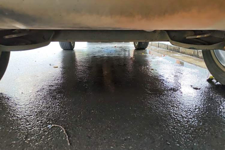 Used Haval H2s 2018 Red-Label 1.5T Dual-Clutch ZhiShang Model Chassis Rear
