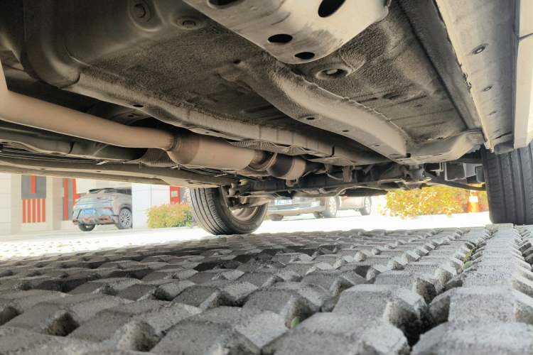Used Haval H2s 2018 Red-Label 1.5T Dual-Clutch Elite Model Chassis Rear Right