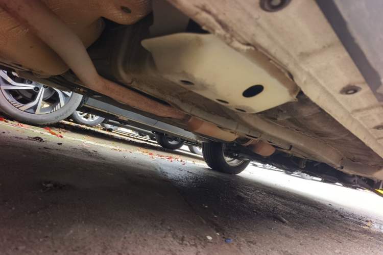 Used Haval H2s 2018 Red-Label 1.5T Manual Comfort Model Chassis Rear Right