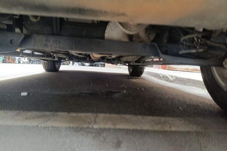 Used Haval H2s 2018 Blue Label 1.5T Dual-Clutch ZhiShang Model Chassis Rear