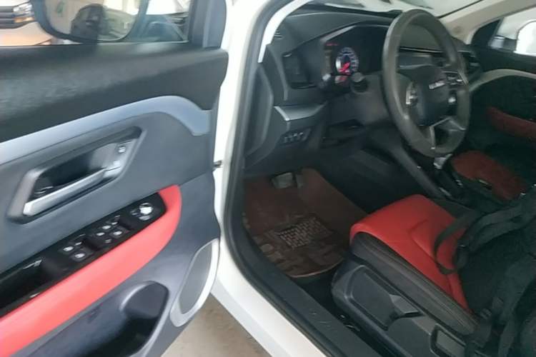 Used Haval H2s 2018 1.5T Dual-Clutch Fashion Edition Driver Seat