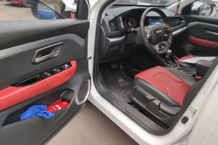 Used Haval H2s 2018 Red-Label 1.5T Dual-Clutch Fashion Edition Driver Seat
