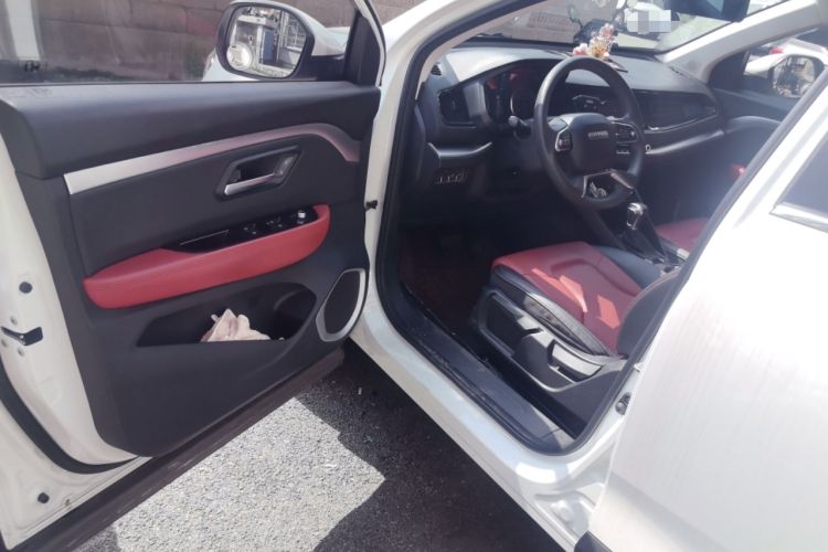 Used Haval H2s 2018 Red-Label 1.5T Dual-Clutch Fashion Edition Driver Seat