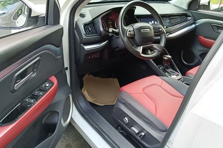 Used Haval H2s 2018 1.5T Dual-Clutch ZhiShang Model Driver Seat