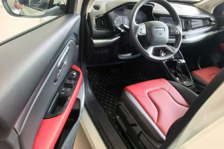 Used Haval H2s 2018 Blue Label 1.5T Dual-Clutch Fashion Edition Driver Seat