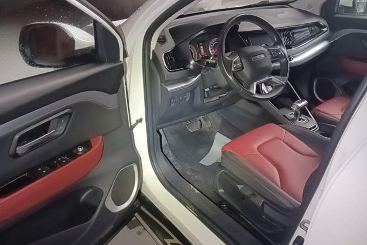 Used Haval H2s 2018 Blue Label 1.5T Dual-Clutch Elite Model Driver Seat