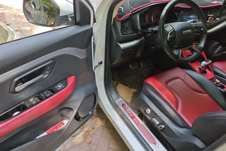 Used Haval H2s 2018 Red-Label 1.5T Dual-Clutch Luxury Model Driver Seat