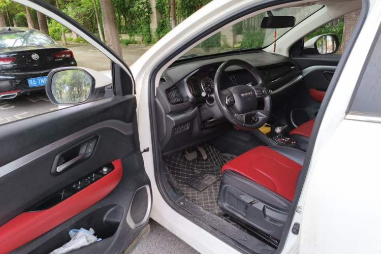 Used Haval H2s 2018 Blue Label 1.5T Dual-Clutch Elite Model Driver Seat