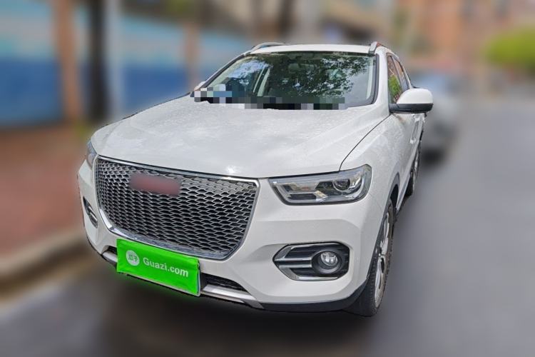 Used Haval H2s 2018 Red-Label 1.5T Dual-Clutch ZhiShang Model Guazi used car, China used car export, Used car for sale, Used cars, Cheapest cars for sale