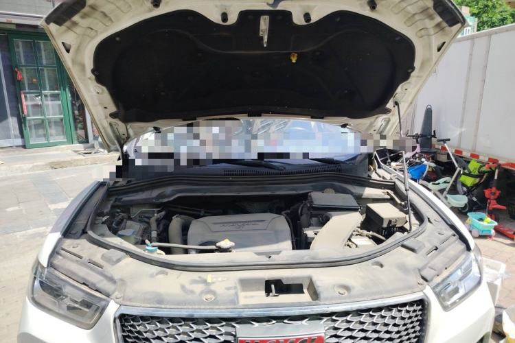 Used Haval H2s 2018 Red-Label 1.5T Dual-Clutch Comfort Model Engine Bay