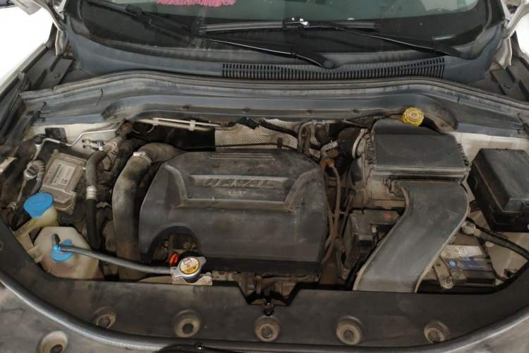Used Haval H2s 2018 Red-Label 1.5T Dual-Clutch Luxury Model Engine Bay