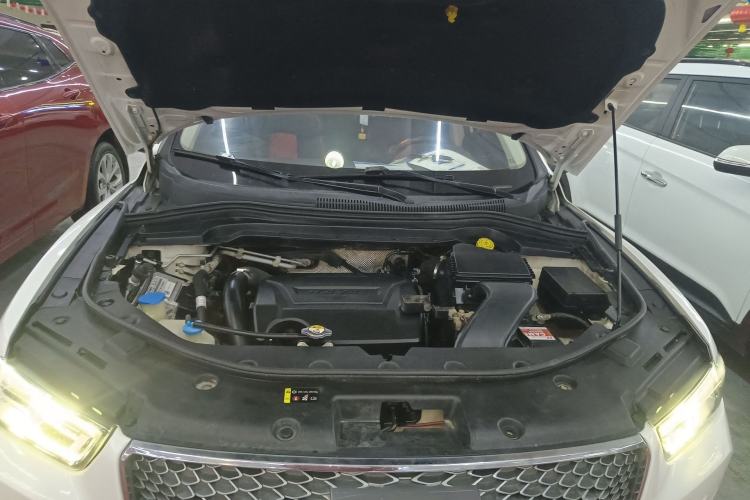 Used Haval H2s 2018 Red-Label 1.5T Dual-Clutch Luxury Model Engine Bay