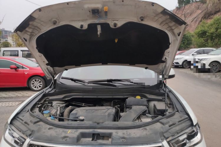 Used Haval H2s 2018 Red-Label 1.5T Dual-Clutch Fashion Edition Engine Bay