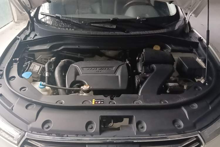 Used Haval H2s 2018 Blue Label 1.5T Dual-Clutch Elite Model Engine Bay