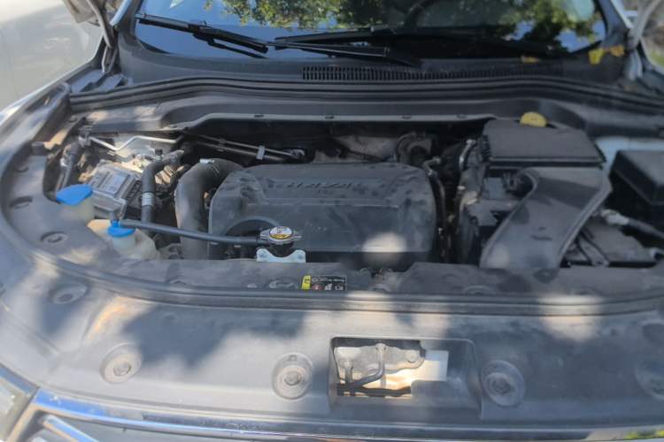 Used Haval H2s 2018 Blue Label 1.5T Dual-Clutch Luxury Model Engine Bay