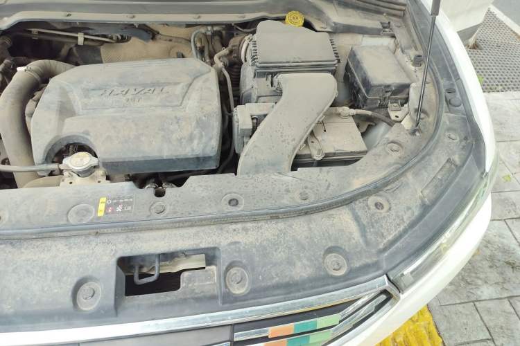 Used Haval H2s 2018 1.5T Manual Fashion Model Engine Bay Left