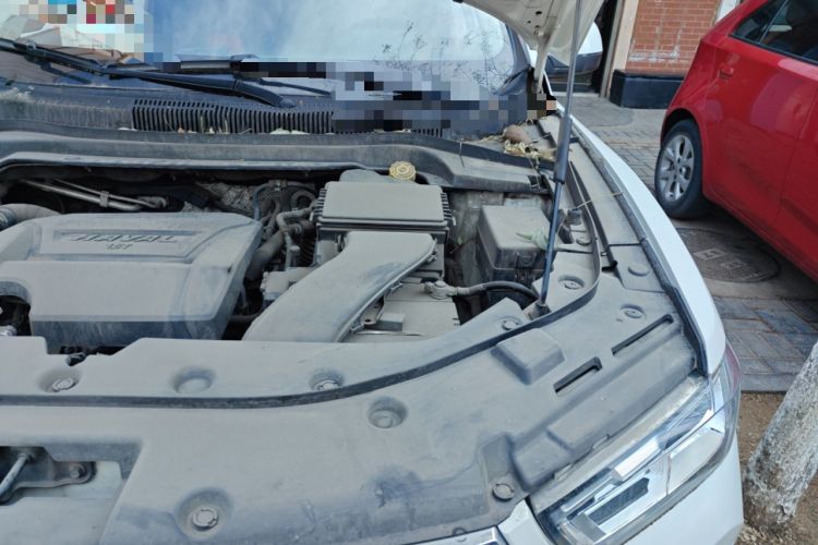 Used Haval H2s 2018 Red-Label 1.5T Dual-Clutch Elite Model Engine Bay Left