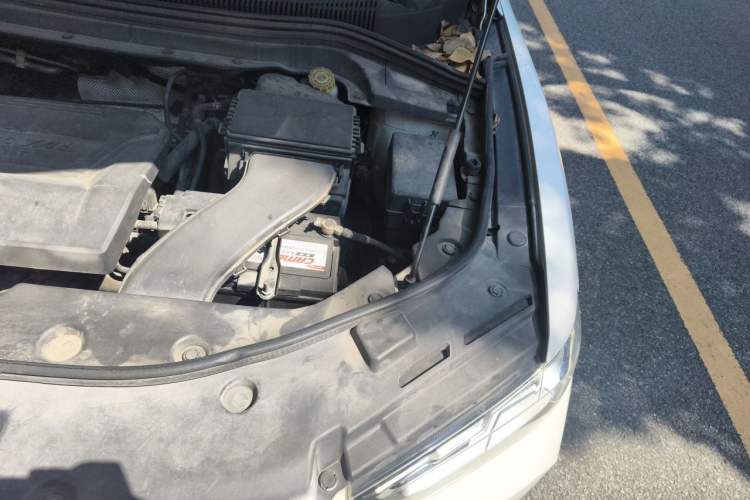Used Haval H2s 2018 Blue Label 1.5T Dual-Clutch Fashion Edition Engine Bay Left