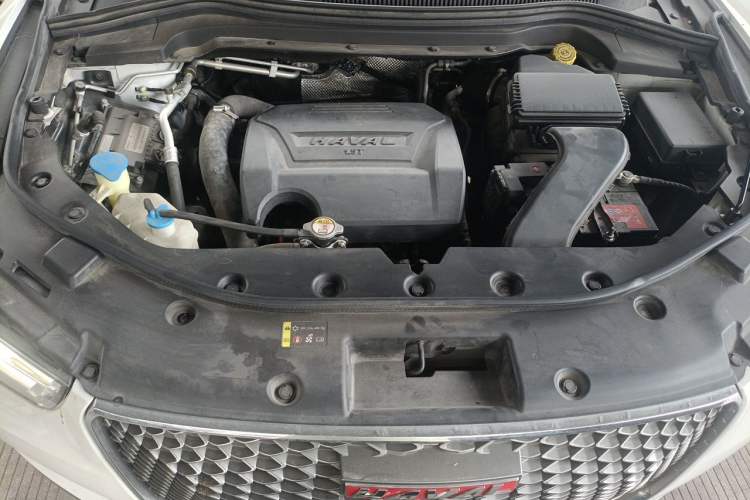 Used Haval H2s 2018 Red-Label 1.5T Dual-Clutch ZhiShang Model Engine Bay