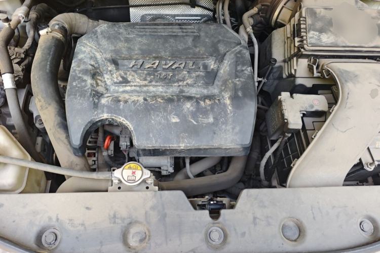 Used Haval H2s 2018 Red-Label 1.5T Dual-Clutch Luxury Model Engine Bay