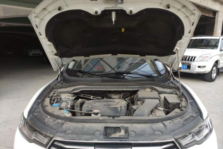 Used Haval H2s 2018 Blue Label 1.5T Dual-Clutch Fashion Edition Engine Bay