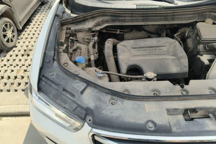 Used Haval H2s 2018 Red-Label 1.5T Dual-Clutch Elite Model Engine Bay Right