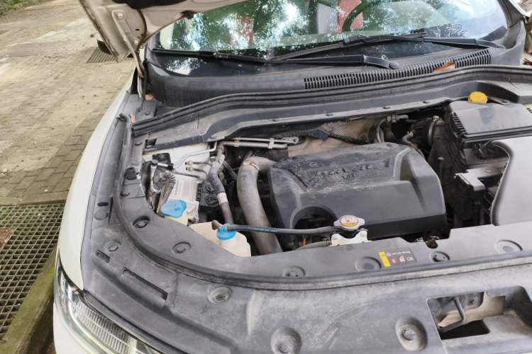 Used Haval H2s 2018 Blue Label 1.5T Dual-Clutch Elite Model Engine Bay Right