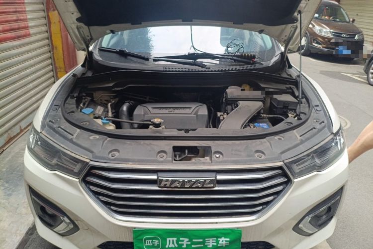 Used Haval H2s 2018 Blue Label 1.5T Dual-Clutch ZhiShang Model Engine Bay