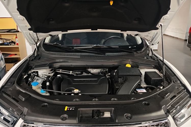 Used Haval H2s 2018 Red-Label 1.5T Dual-Clutch Elite Model Engine Bay