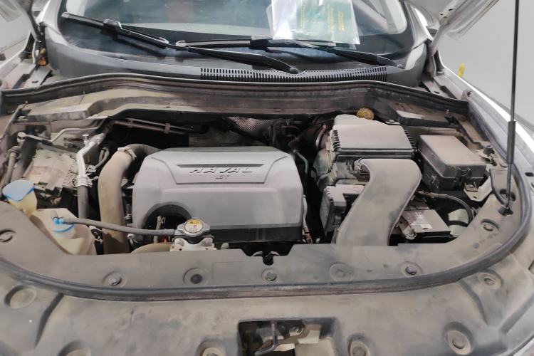 Used Haval H2s 2018 Blue Label 1.5T Dual-Clutch Fashion Edition Engine Bay