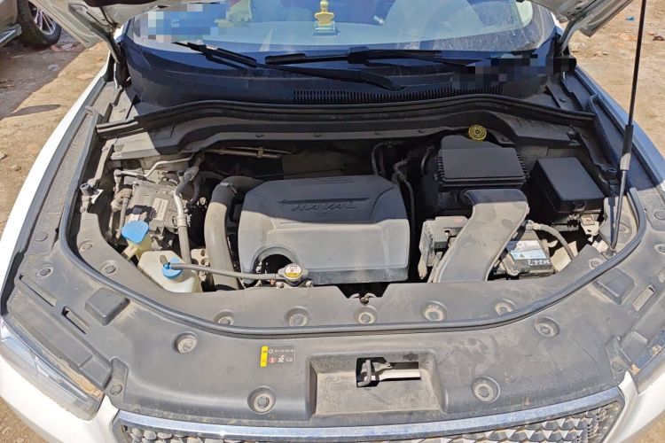 Used Haval H2s 2018 Red-Label 1.5T Manual Comfort Model Engine Bay