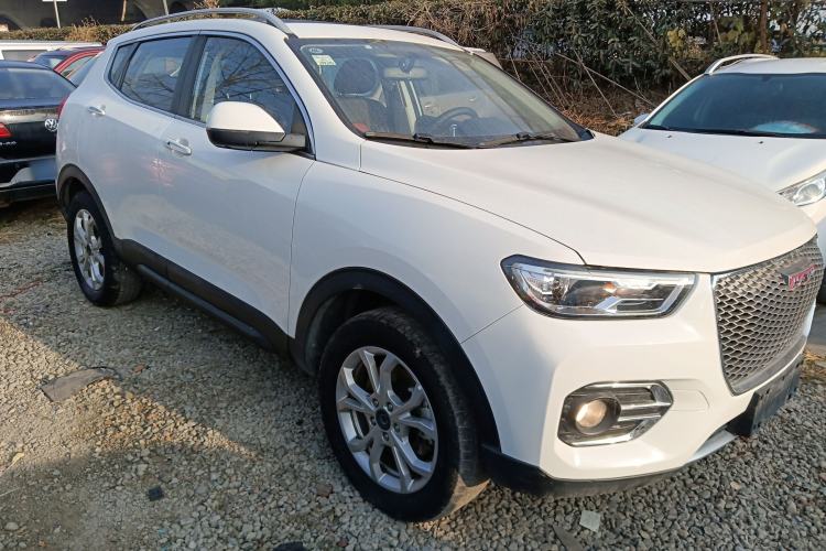 Used Haval H2s 2018 Red-Label 1.5T Dual-Clutch ZhiShang Model Exterior 2