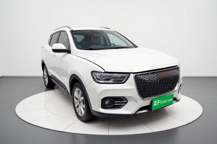 Used Haval H2s 2018 Red-Label 1.5T Dual-Clutch ZhiShang Model Exterior 2