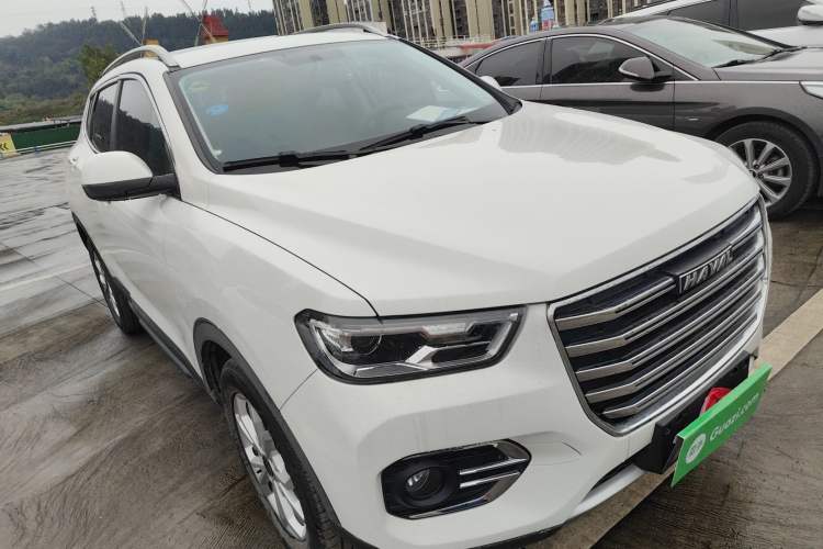 Used Haval H2s 2018 Red-Label 1.5T Dual-Clutch Fashion Edition Exterior 2