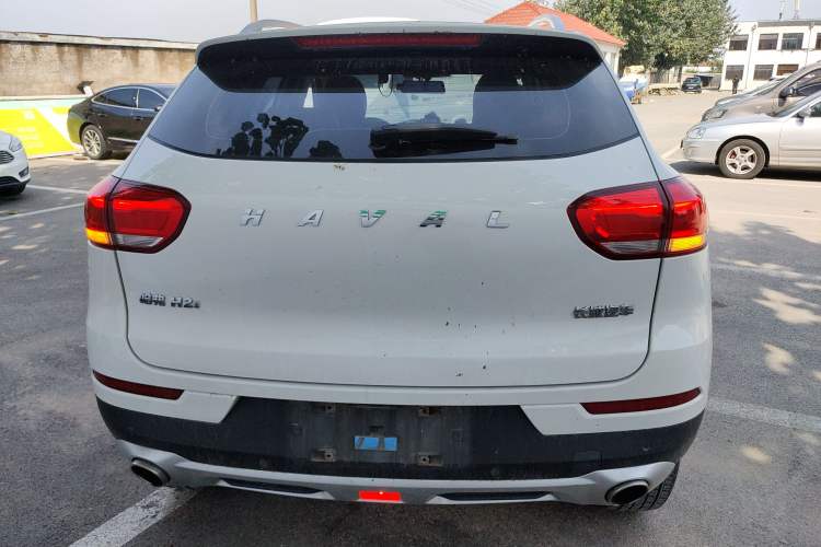 Used Haval H2s 2018 Red-Label 1.5T Manual Elite Model Exterior 4