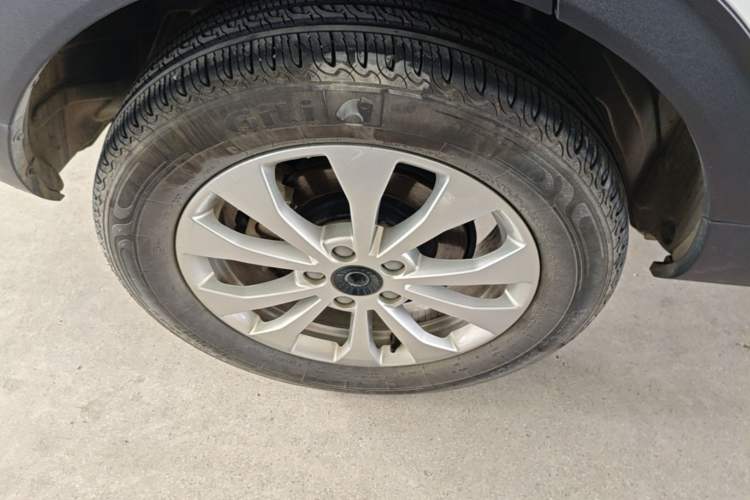 Used Haval H2s 2018 Blue Label 1.5T Dual-Clutch Fashion Edition Exterior 5