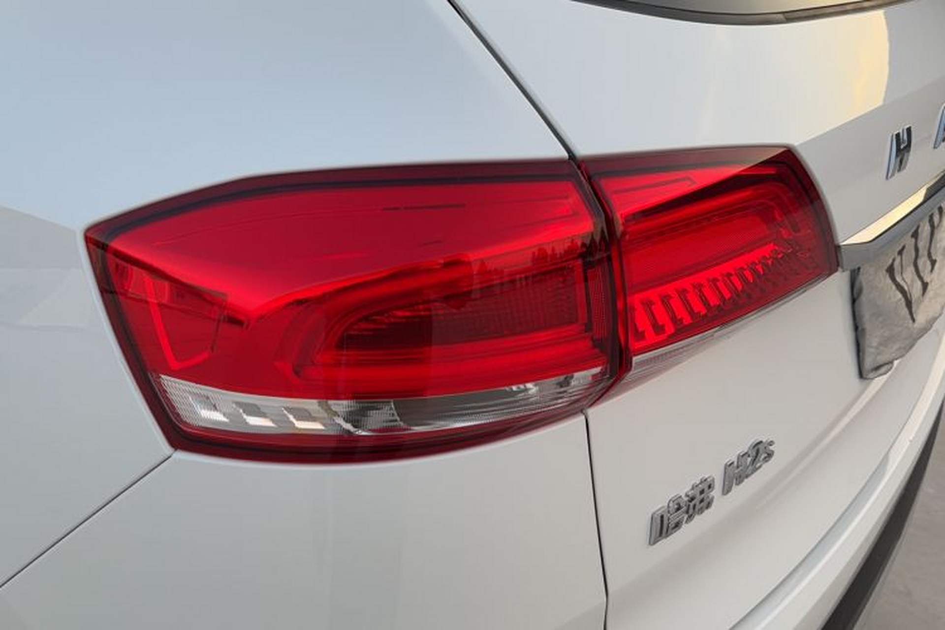 Used Haval H2s 2018 Blue Label 1.5T Dual-Clutch Elite Model Exterior 5