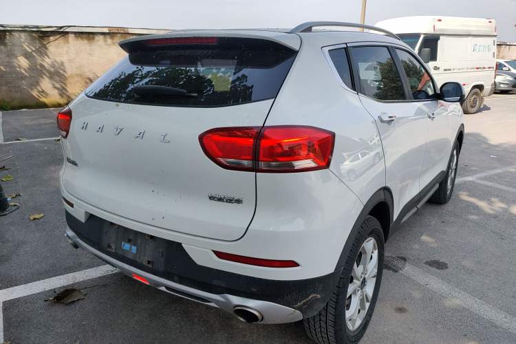 Used Haval H2s 2018 Red-Label 1.5T Manual Elite Model Exterior 5