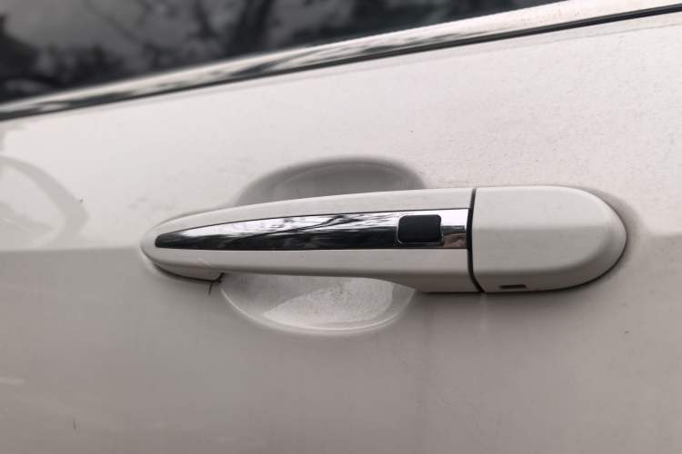 Used Haval H2s 2018 Blue Label 1.5T Dual-Clutch Fashion Edition Exterior 7