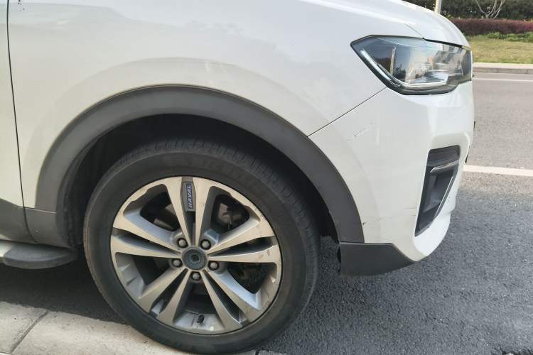 Used Haval H2s 2018 Blue Label 1.5T Dual-Clutch Luxury Model Exterior 7