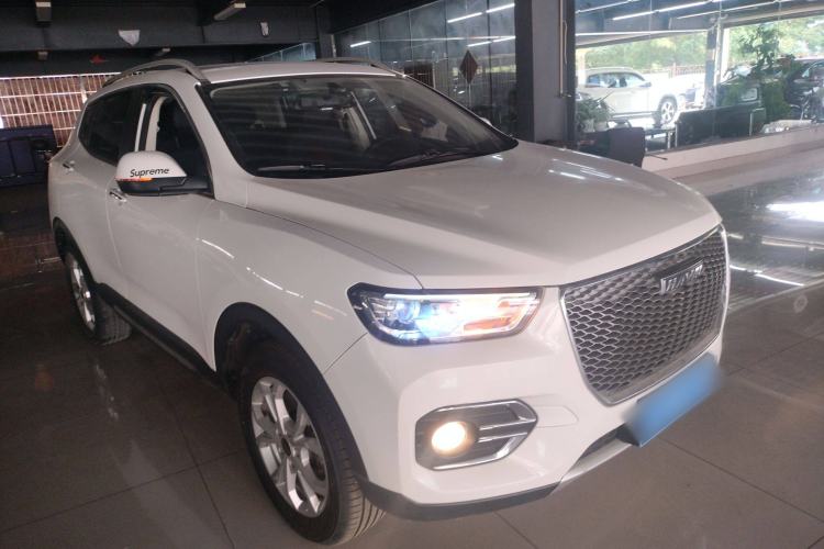 Used Haval H2s 2018 1.5T Dual-Clutch Fashion Edition Front Right 45 Deg