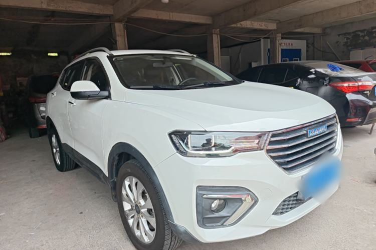 Used Haval H2s 2018 Blue Label 1.5T Dual-Clutch ZhiShang Model Front Right 45 Deg