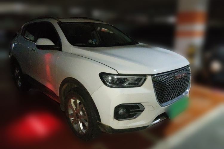 Used Haval H2s 2018 Red-Label 1.5T Manual Elite Model Front Right 45 Deg