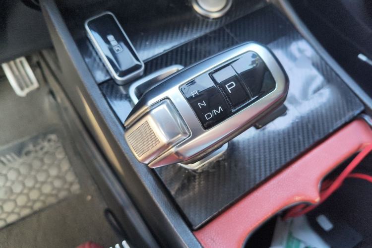 Used Haval H2s 2018 Blue Label 1.5T Dual-Clutch Luxury Model Gear Lever