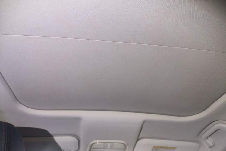 Used Haval H2s 2018 1.5T Dual-Clutch Fashion Edition Headliner