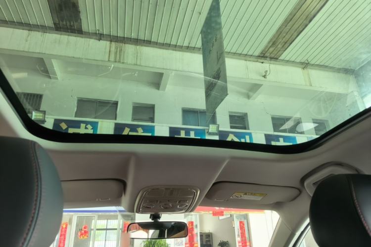 Used Haval H2s 2018 Blue Label 1.5T Dual-Clutch Fashion Edition Headliner