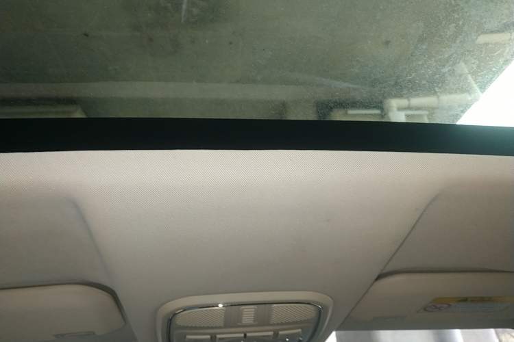 Used Haval H2s 2018 Red-Label 1.5T Dual-Clutch Elite Model Headliner