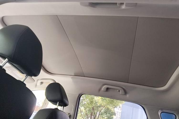 Used Haval H2s 2018 Blue Label 1.5T Dual-Clutch Luxury Model Headliner